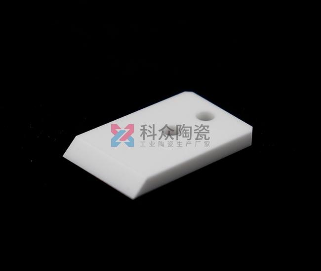氧化鋁陶瓷件都有哪些分類和特點呢？（圖）
