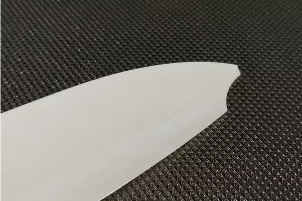 如何提供氧化鋯陶瓷刀的刀片夾口抗沖擊性？
