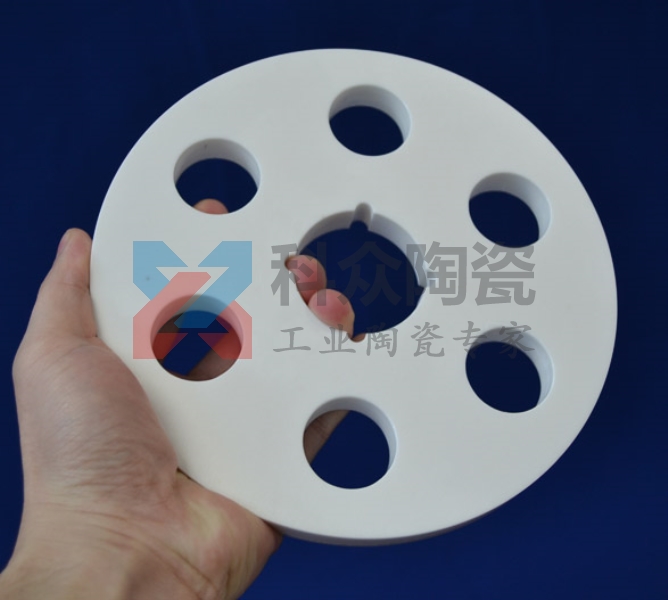 氧化鋯陶瓷研磨后為什么會有精度誤差？